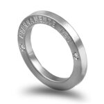 Aliança com gravação exterior ouro branco - 3mm