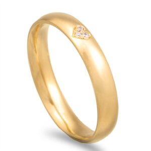 Aliança ouro amarelo com coração cravado - 4mm de largura