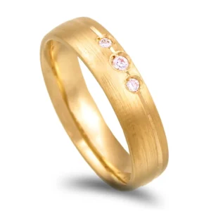Aliança ouro amarelo com zircónias - 4mm