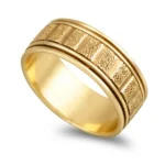 Aliança Ouro Amarelo 19,2KL Trabalhada Com 7mm De Largura