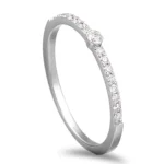 Anel ouro branco com diamantes