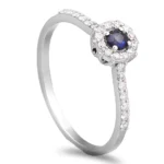 Anel ouro branco com Safira e Diamantes
