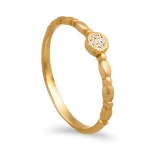 Anel ondas em ouro de 19.2kl com pedras