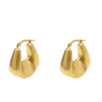 Argola com trabalhado em ouro de 19.2kl
